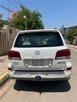 Lexus LX